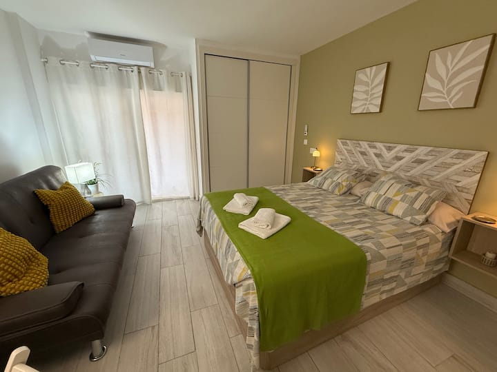 Impecable Estudio Con Grandes Piscinas - Benalmádena