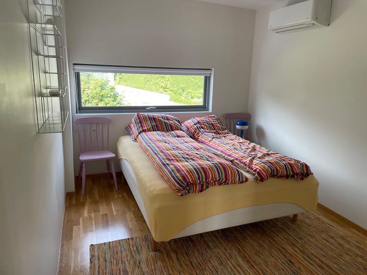 غرفة النوم 2