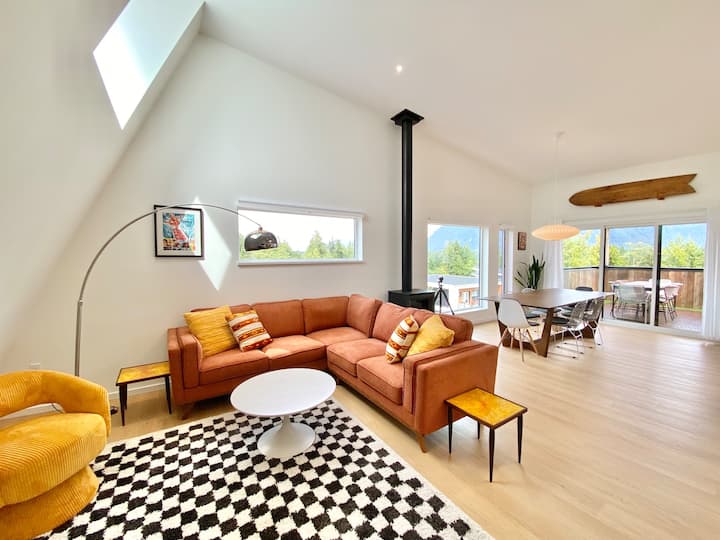 Tofiki House - 2 Person Option - Tofino
