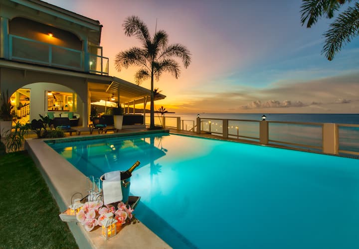 Portside- 5 Bdrm Seaside Luxury - Jamaica