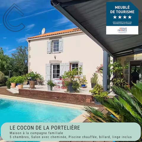 Villa with Pool, Billiards & Linens Included