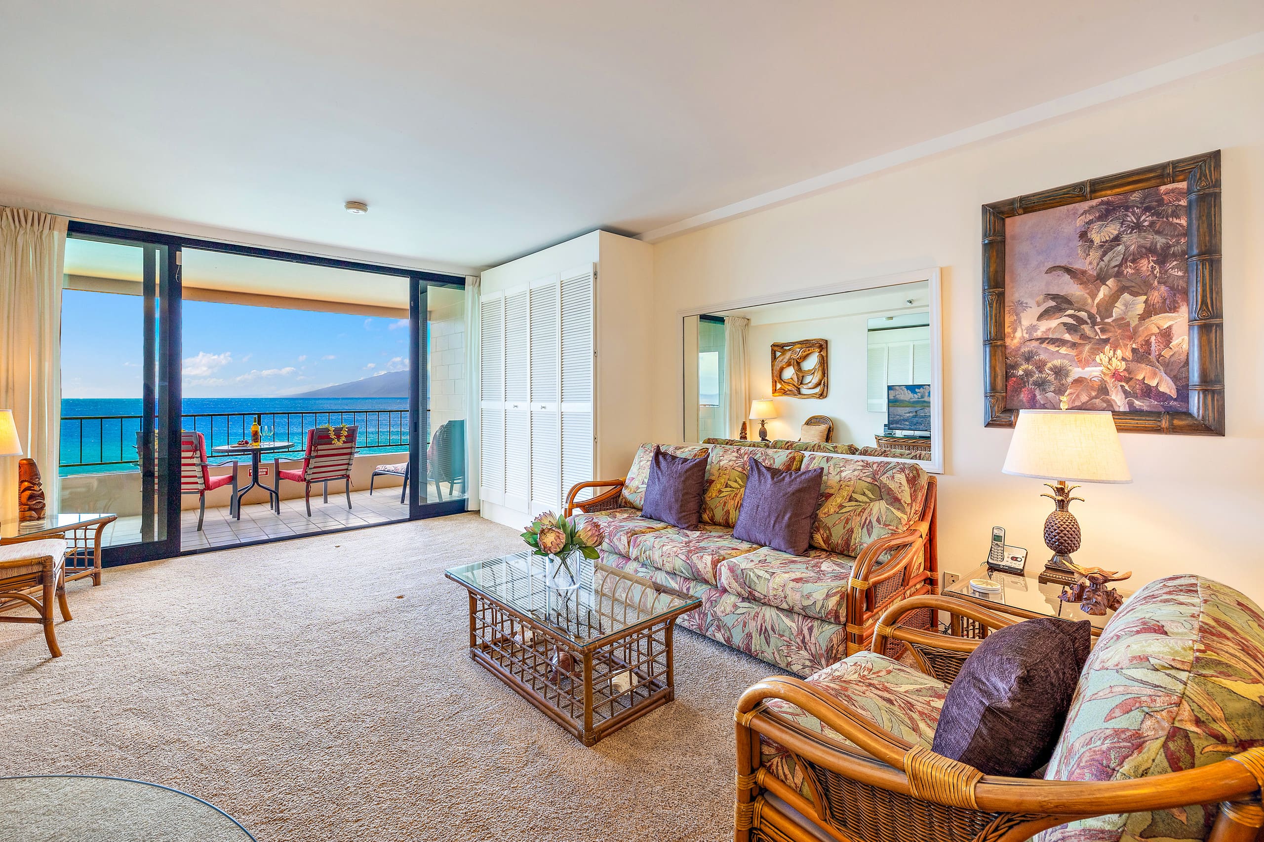 Condo in Lahaina · ★4.92 · Studio · 2 beds · 1 bath - Image 3