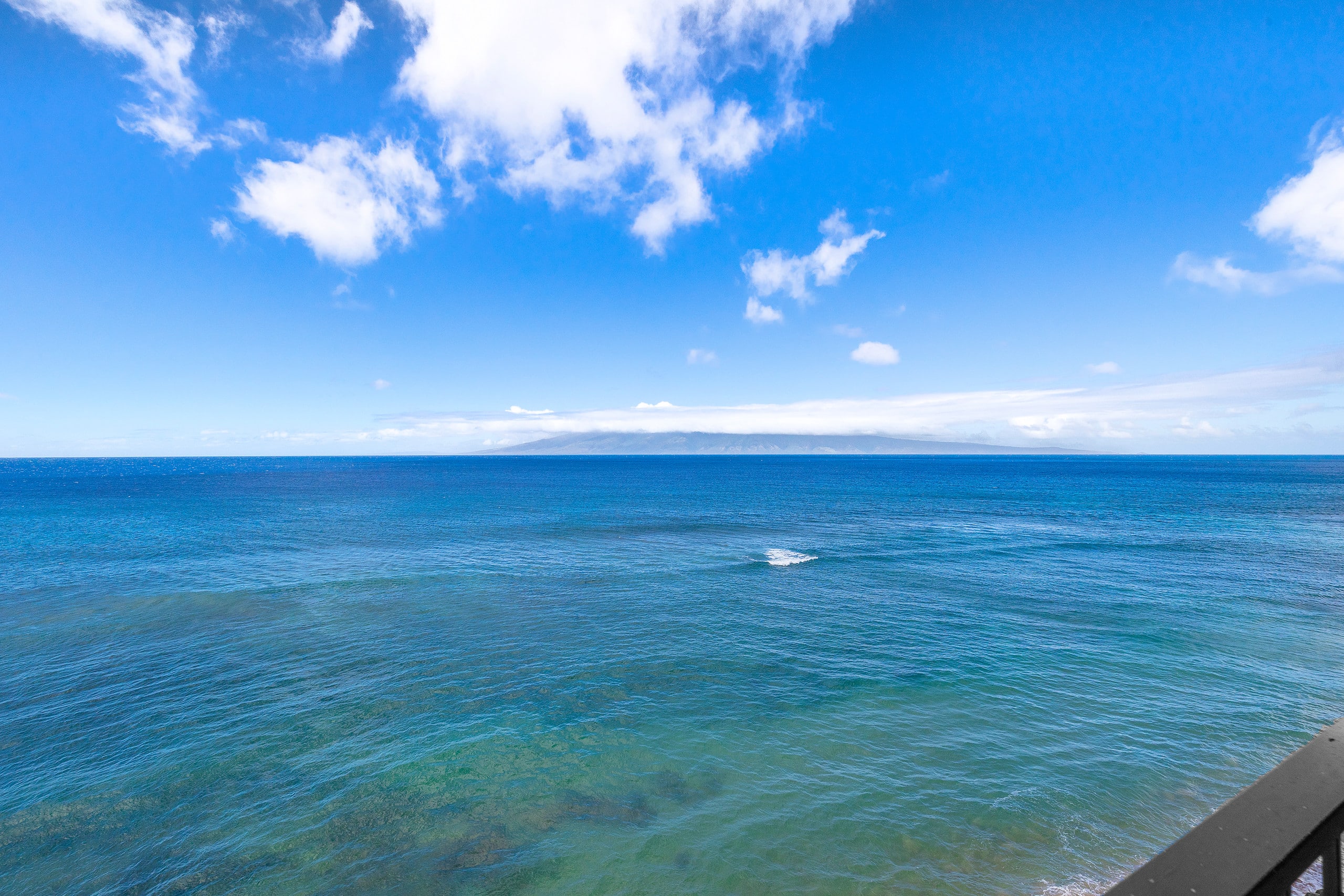 Condo in Lahaina · ★4.92 · Studio · 2 beds · 1 bath - Image 10