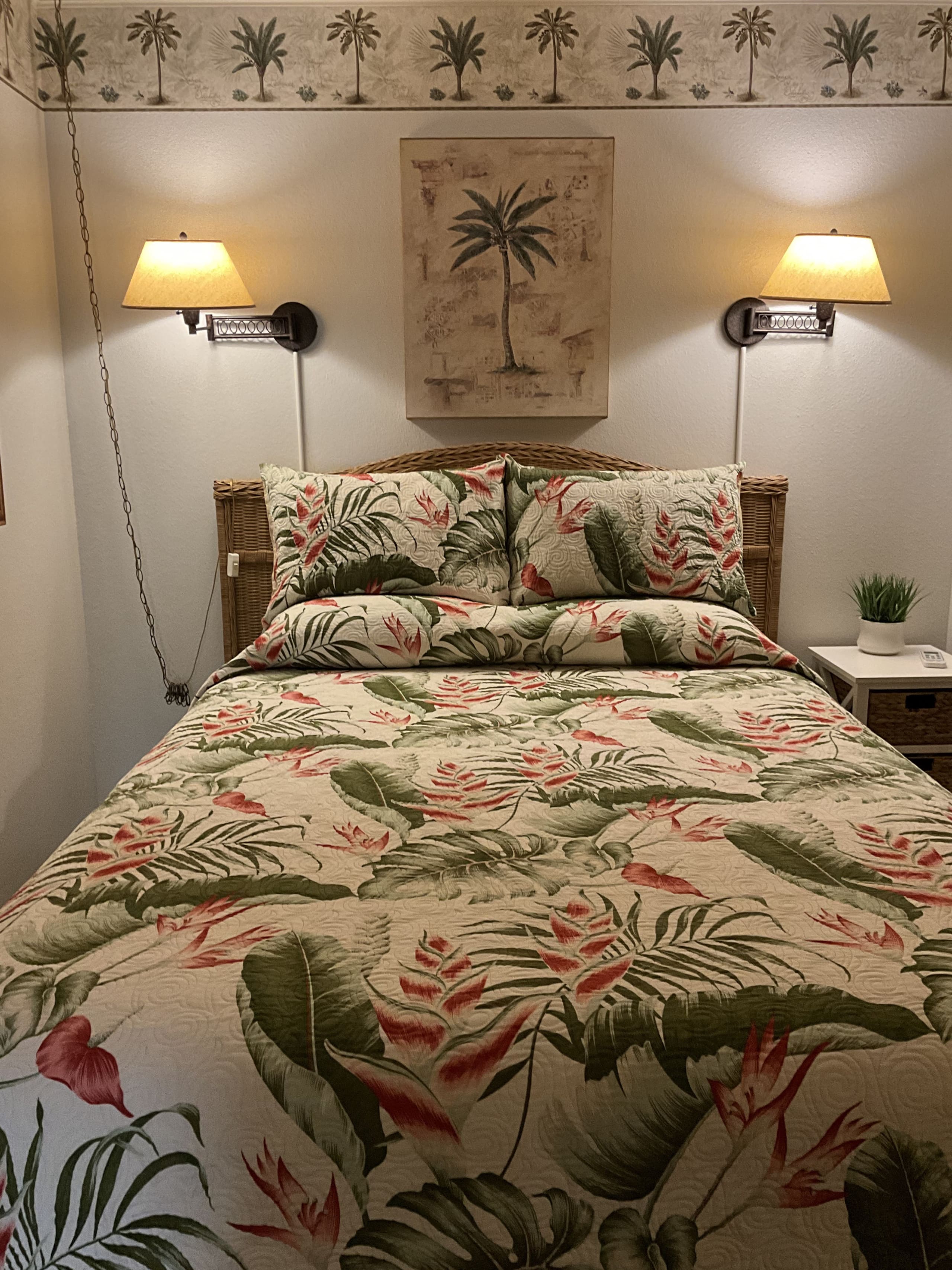 Condo in Kihei · ★4.97 · 1 bedroom · 1 bed · 1 private bath - Image 36