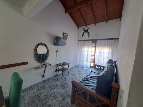 Top performing Airbnb: Mar del Plata South 4 in Faro Norte
