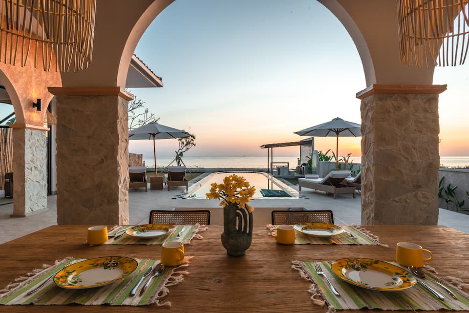 A beach villa on Pemuteran's quiet shore, Pemuteran, Bali, Indonesia, photo 3 of 10