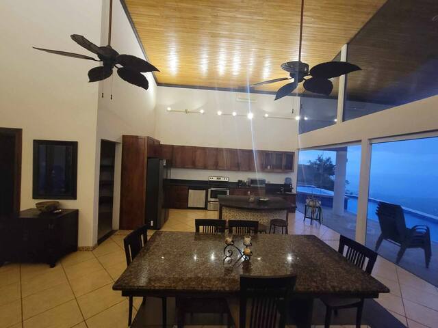 Hermosa Heights Villa 58