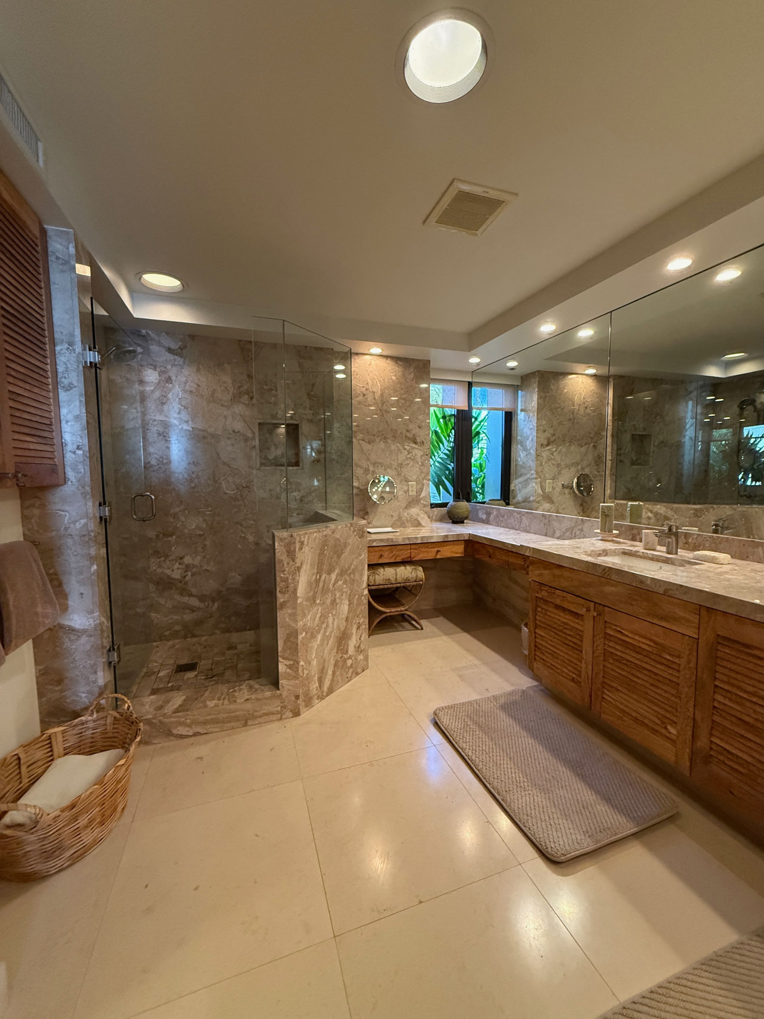 The Premier Oceanfront View at Mauna Lani Point - Image 12