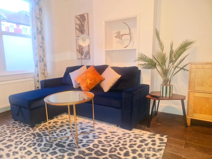 3br House Wimbledon | Wifi | Business & Contractor - Croydon