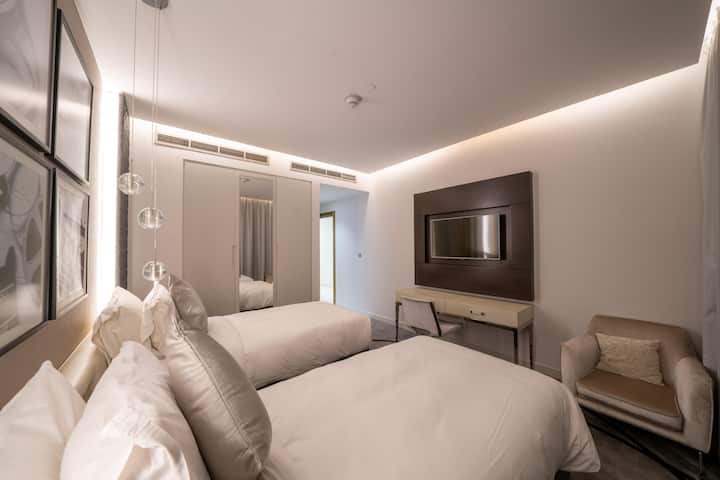 DAMAC Super Luxury de dos dormitorios