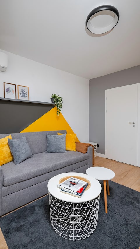 Successful Airbnb property: Stamina Nest House in center in Лозенец