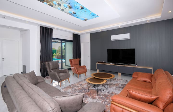 Sıcak Havuzlu Diamond Villas Papatya Masaj Koltuk - Köyceğiz