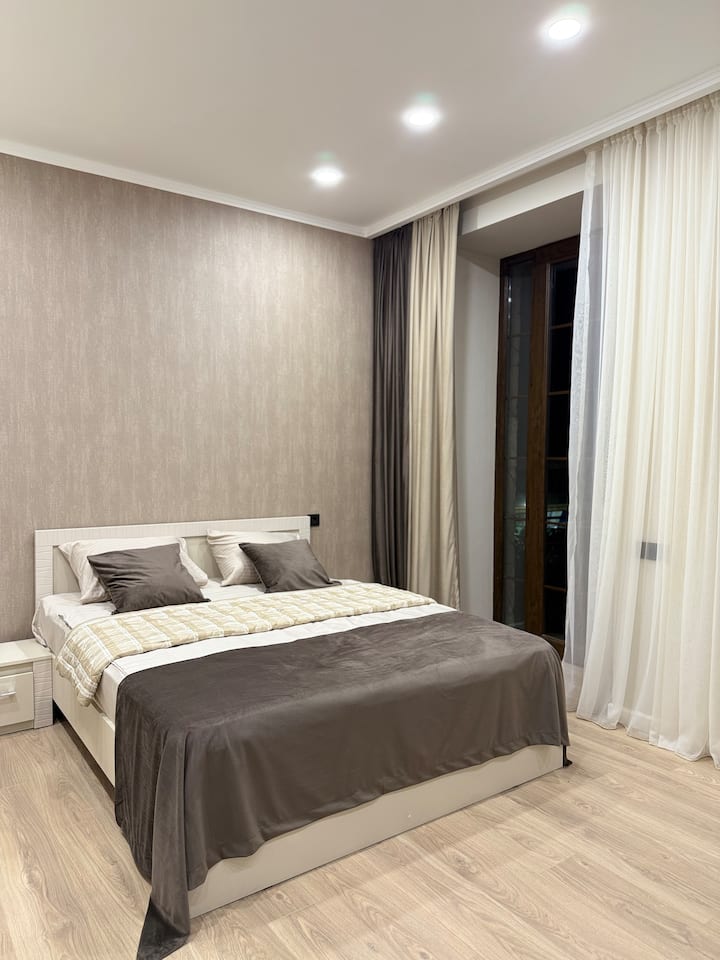 غرفة النوم 1