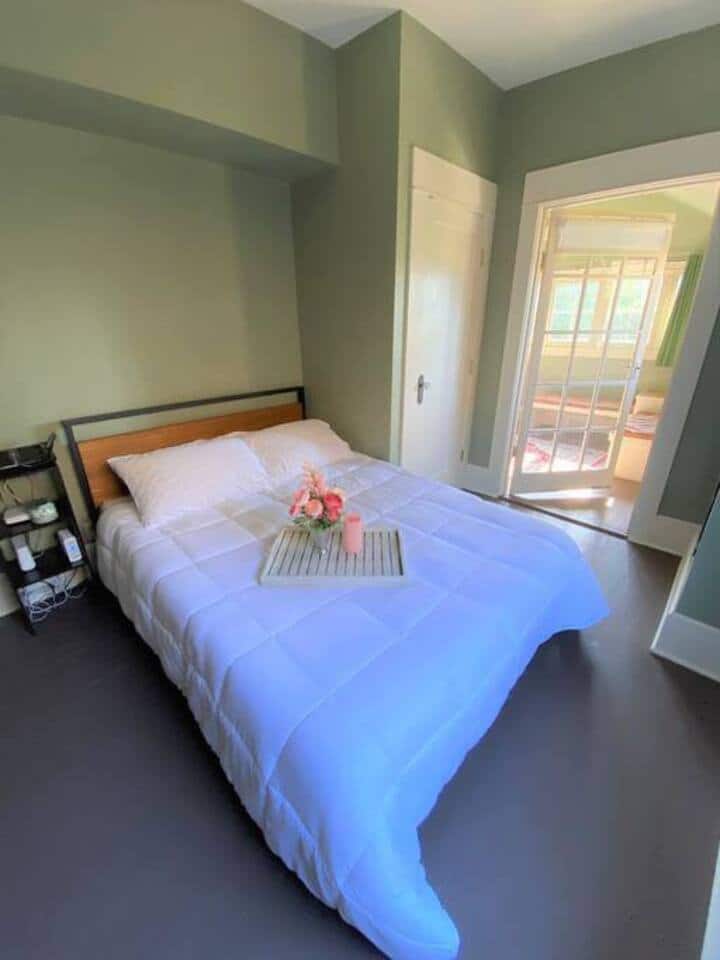 საძინებელი 4