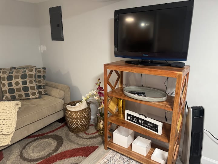 Great Studio Close To Everything - Massapequa, NY