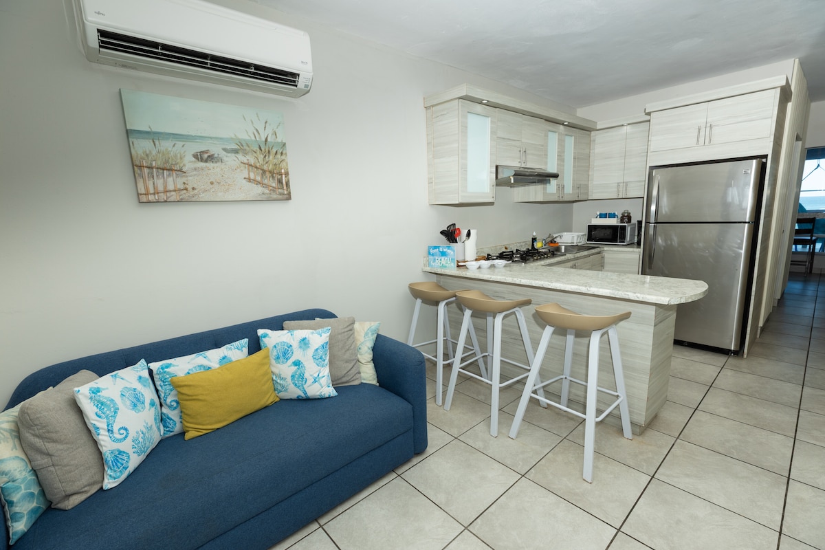 Popular Airbnb listing: Captain's Beach House 2 in Aguadilla