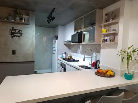 Popular Airbnb listing: High-end apartment in São José