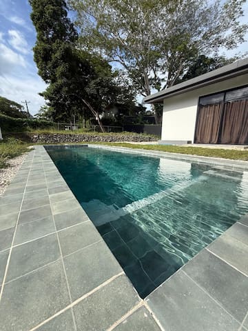Walk to Beach (PG) 4BR with pool & garden.