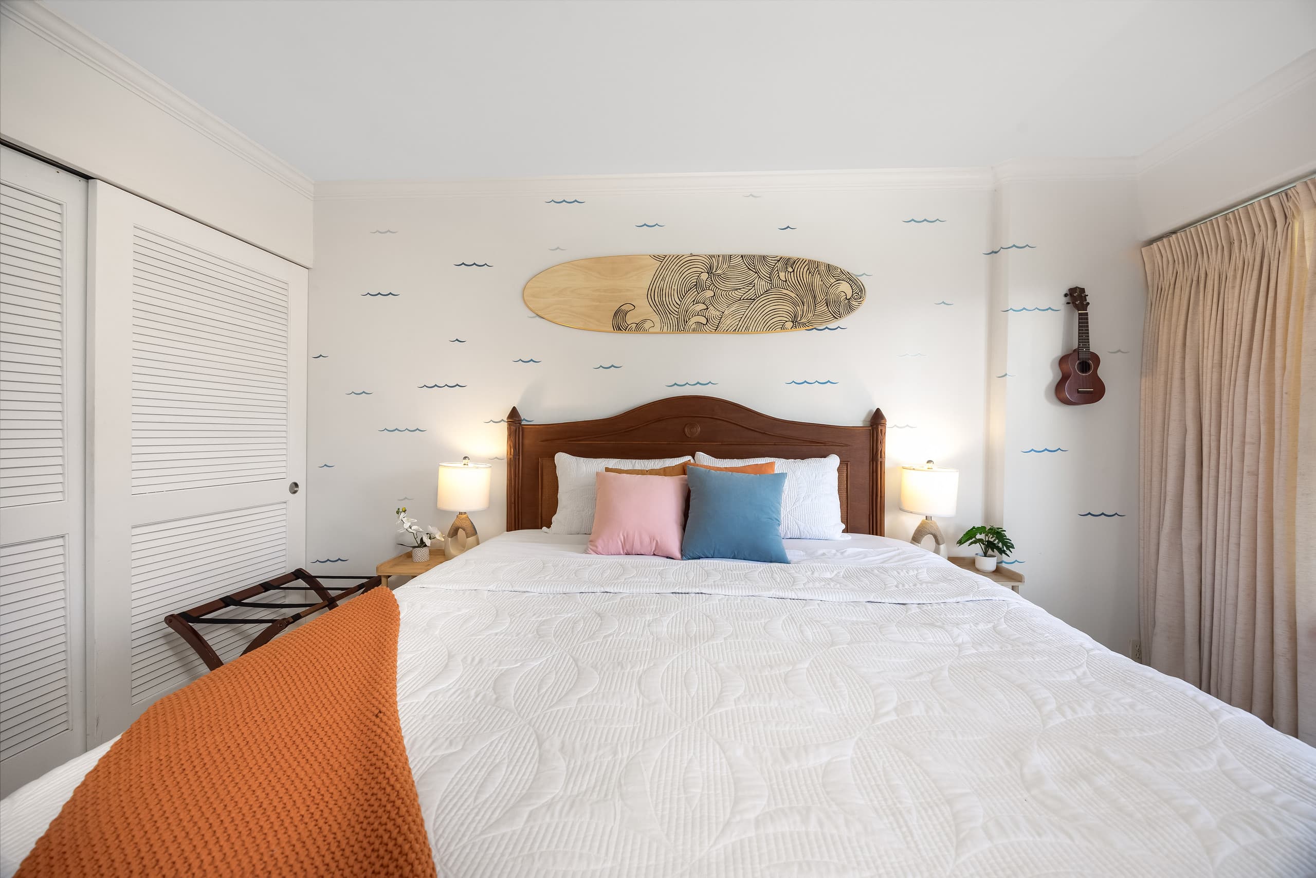 Condo in Honolulu · ★4.86 · Studio · 3 beds · 1 bath - Image 18
