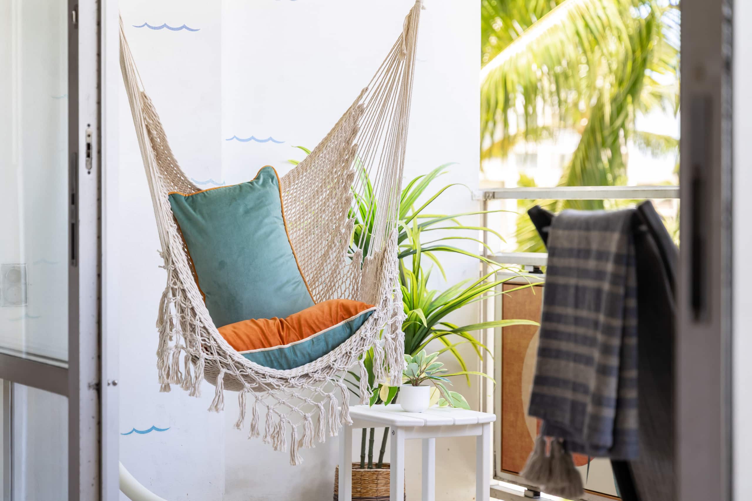 Condo in Honolulu · ★4.86 · Studio · 3 beds · 1 bath - Image 39