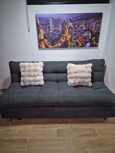 Popular Airbnb listing: new studio full equipment 101 in Puente Aranda
