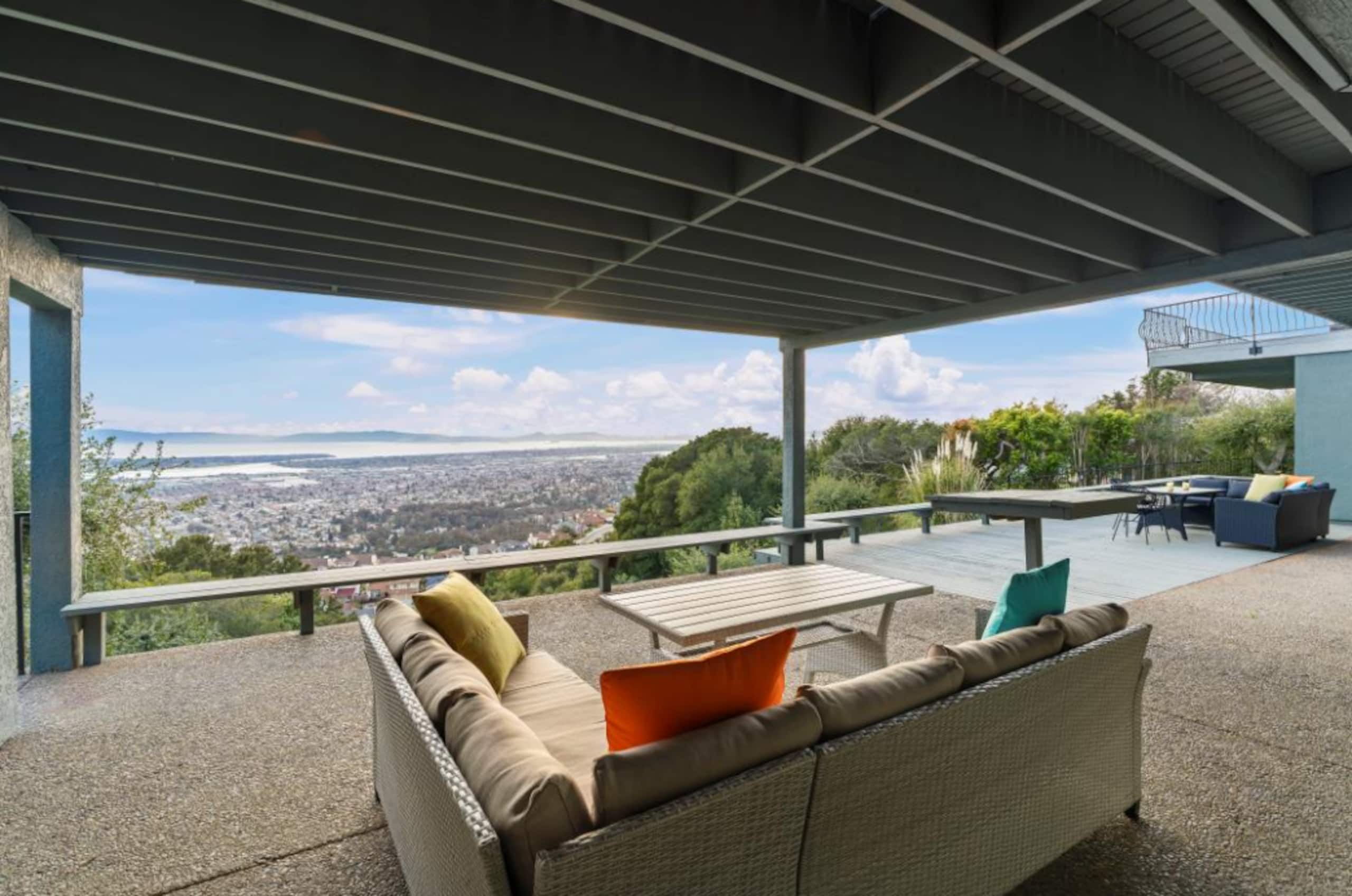Golden Horizon Estate SF Bay Views & Bridge - Photo 52