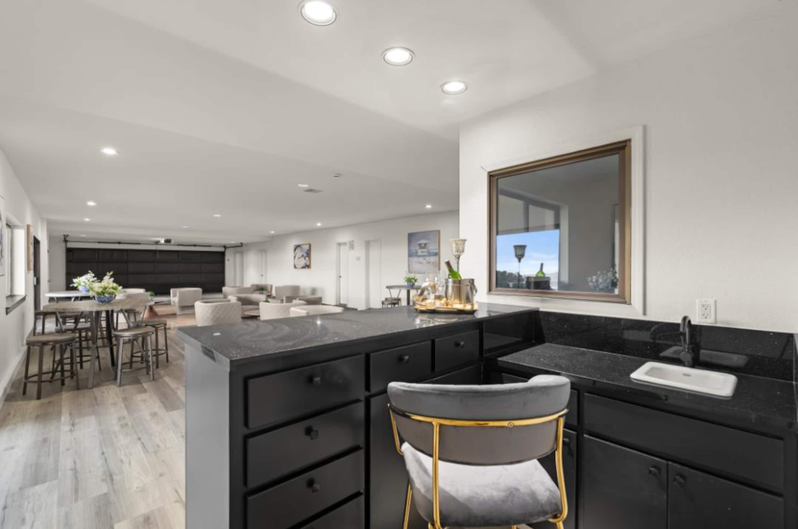 Golden Horizon Estate SF Bay Views & Bridge - Photo 56