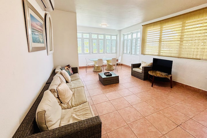 4 Br, 2 Minutes Walk To Beautiful Ocean Park Beach - Puerto Rico