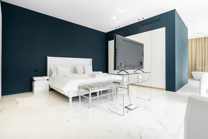 Home Bay Conciergerie managed Airbnb listing 2
