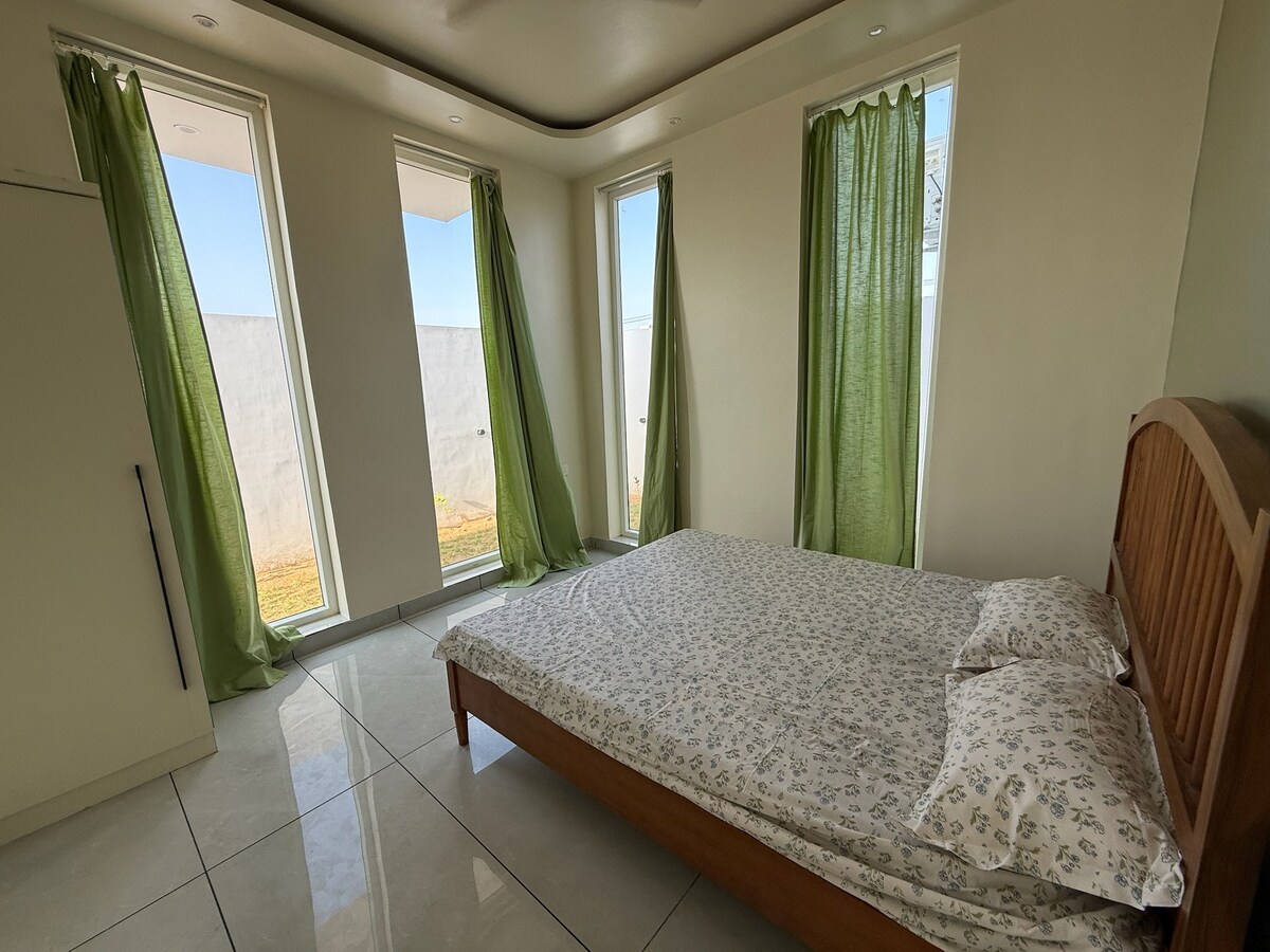 საძინებელი 1