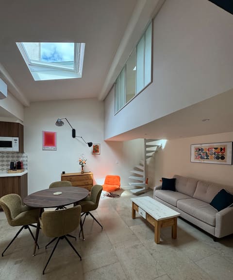 Propriété Airbnb réussie: Characterful apartment in the heart of the city à Montpellier