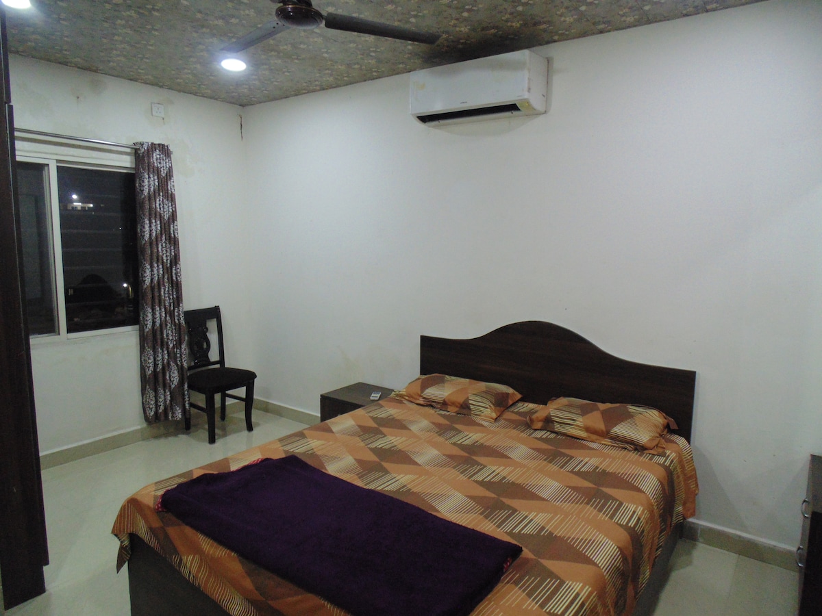 Საძინებელი 1