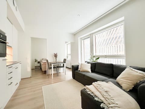 Top Airbnb: Beautiful two-bedroom apartment at Nokia Arena in Kalevanharju