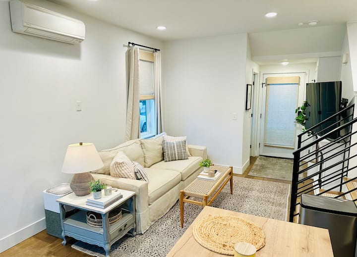 Urban Style With Modern Comfort - Denver, CO