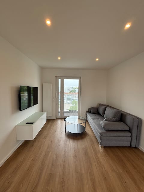 Popular Airbnb listing: Penthouse Lanxess / Messe Cologne in Kalk