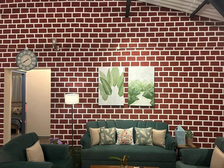 3bhk Privatevilla Gazebo, Pool, Lawn, Pet-friendly - Lonavala