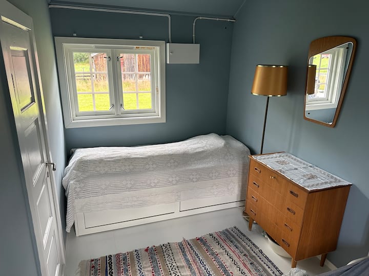 غرفة النوم 2