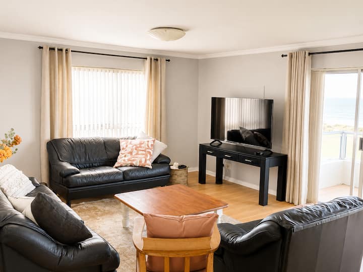Apartment In Golf Estate, Strand Western Cape - Somerset West