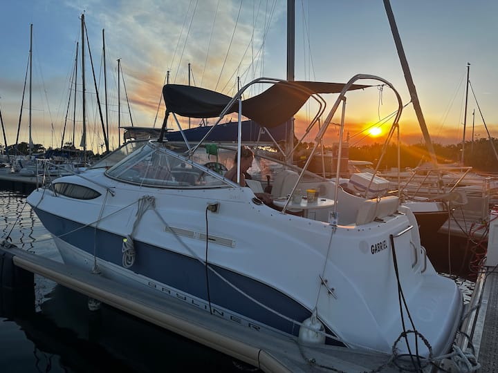 Réveil Paisible Au Port - Agde