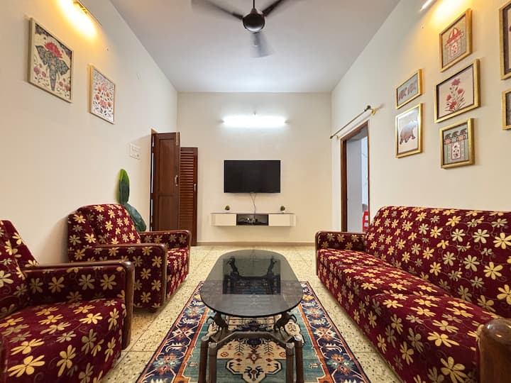 Spacious Ethnic 3bhk | Peaceful | Full Furnished - Bengaluru