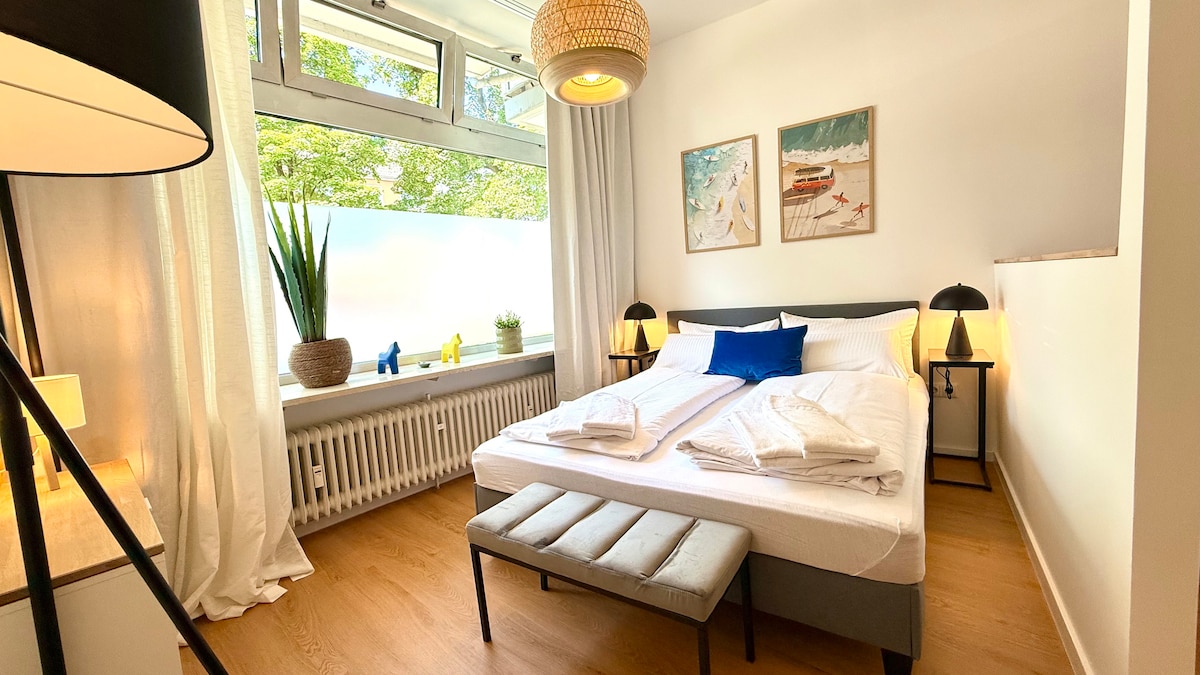 BeckHomes Munich K1: new central studio apartment with 2 bedrooms
