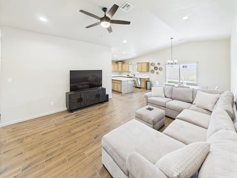 Successful Airbnb property: Yuma Foothills in Fortuna Foothills