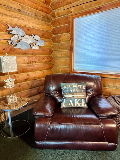 Top Airbnb: Aspen Grove-A Southern Utah Mountain Retreat in Bryce Canyon / Garfield County