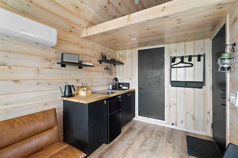 Top performing Airbnb: FLX 7 - Cozy Cabin on Wine Trail in Western Southern Tier Rural