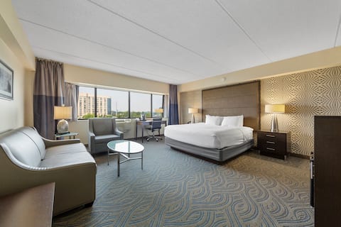 Amenity Rich Spacious King Suite