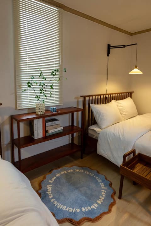Summer Special/Late Check-out/15-Minute Walk from Cheonan Asan Station/6 People/2 TVs/Family/Food Al