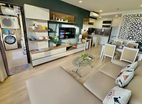Luxury Apartment 3br - City View