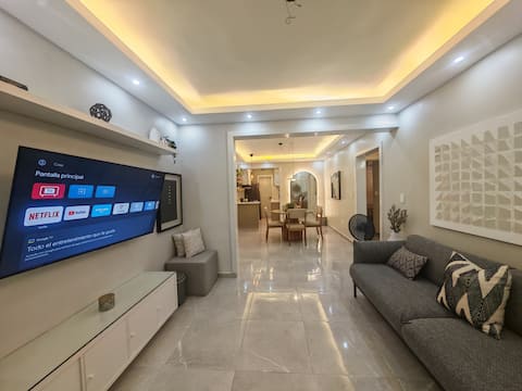 Luxury 2 Bedroom, 2 Bath Apt. in Barahona 1B
