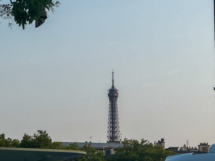 Appart Entre Larc De Triomphe Et Le Sacré Cœur - Parigi