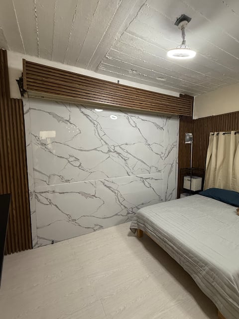 Successful Airbnb property: Modern Loft + Central Location | Ideal for 2 people in Puente Blanco